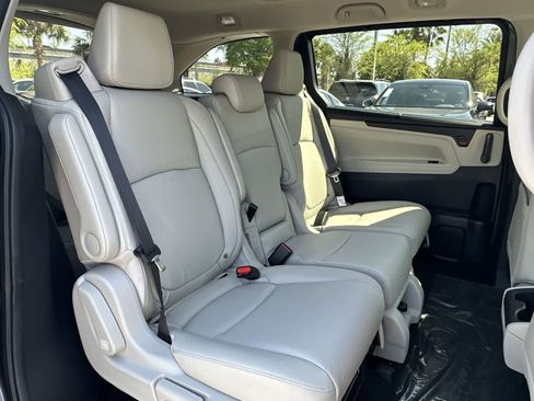 New 2026 Honda Odyssey EX-L image 15