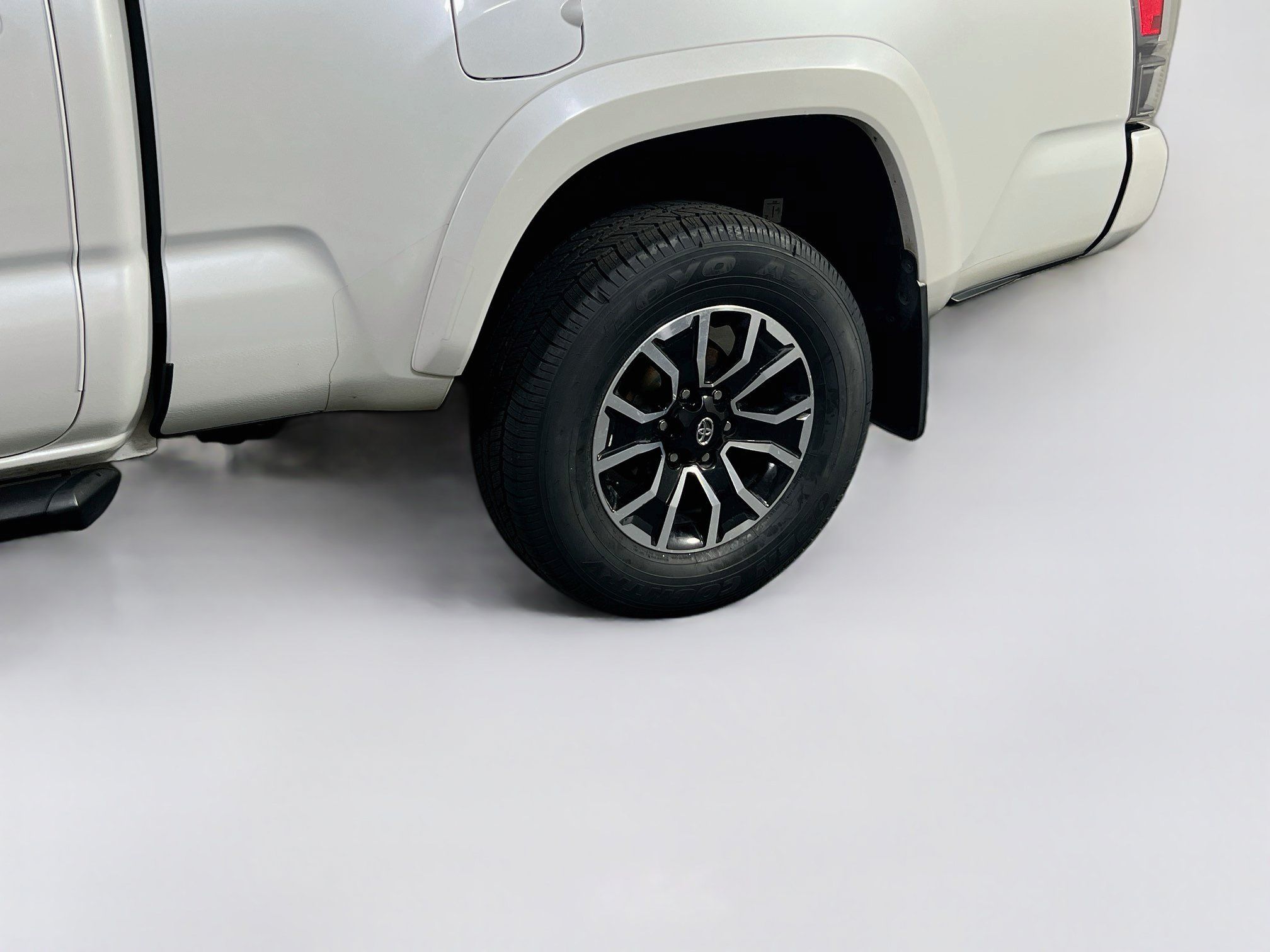 Used 2023 Toyota Tacoma TRD Sport AWD/4WD image 28