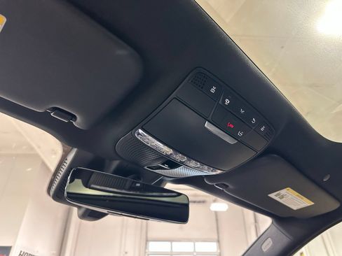 Used 2022 Mercedes-Benz E 350 Sedan image 31