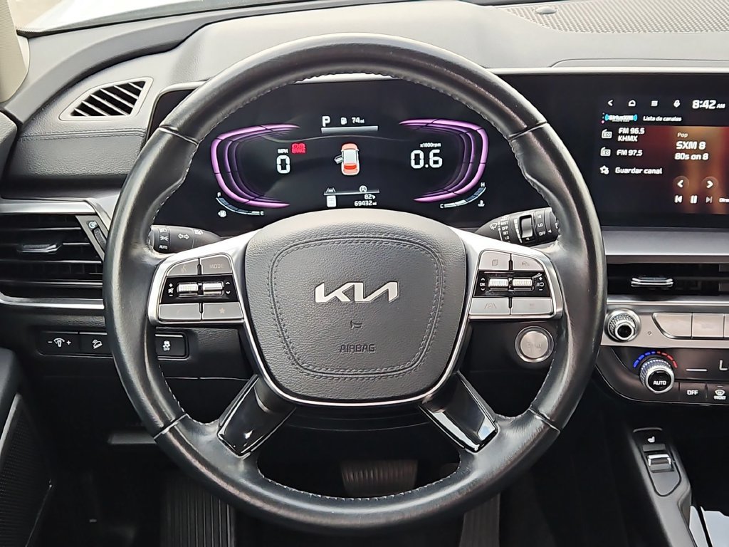 Used 2025 Kia Telluride S AWD/4WD image 23