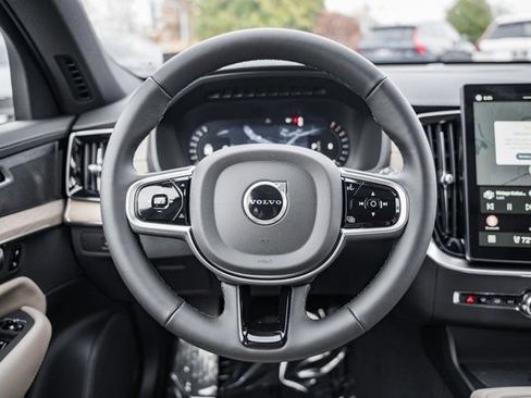 New 2026 Volvo XC90 B6 Plus w/ Protection Package Premier image 30