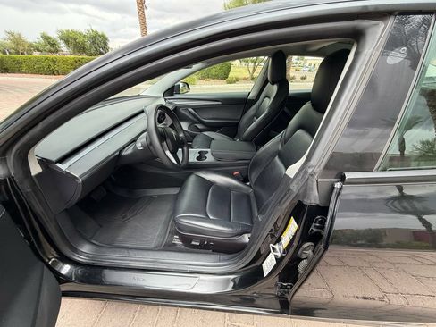 Used 2022 Tesla Model 3 RWD image 9