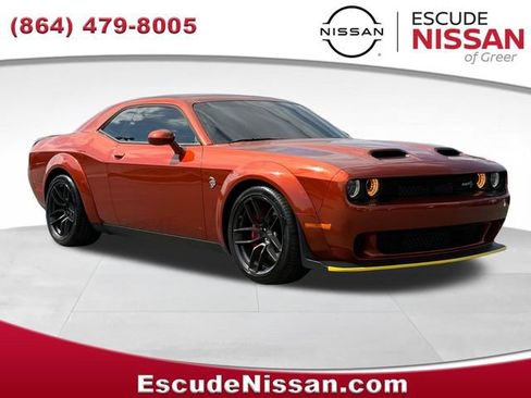 Used 2023 Dodge Challenger SRT Hellcat RWD image 1