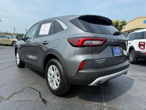 Certified 2023 Ford Escape Active AWD/4WD image 26