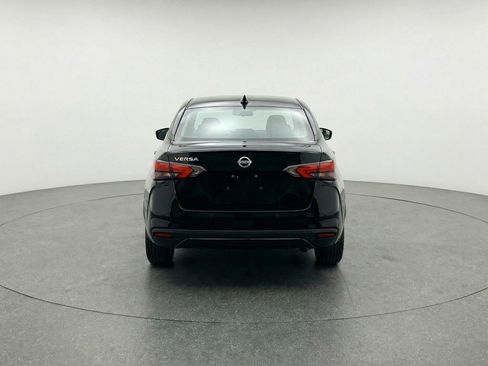 Used 2025 Nissan Versa SV image 7