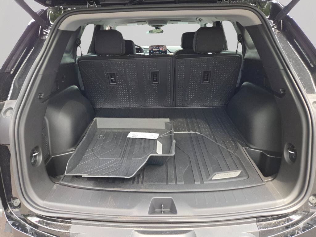 New 2026 Chevrolet Blazer LT w/ Convenience Package AWD/4WD image 19