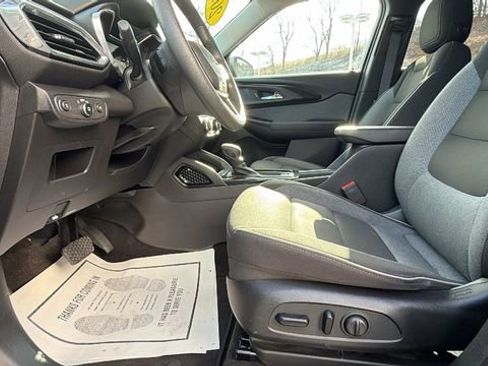 Used 2022 Chevrolet TrailBlazer LT image 13