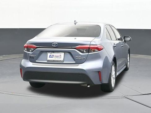 Used 2024 Toyota Corolla XLE image 12