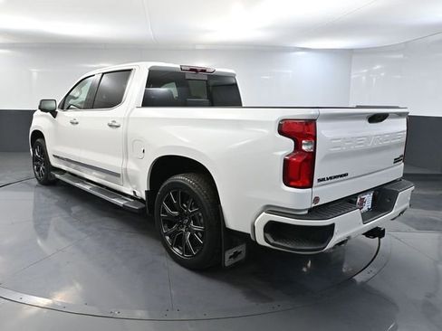 Used 2022 Chevrolet Silverado 1500 High Country image 9