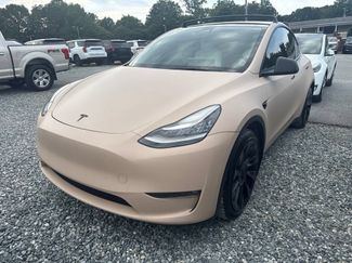 Used 2022 Tesla Model Y Long Range AWD/4WD video 1