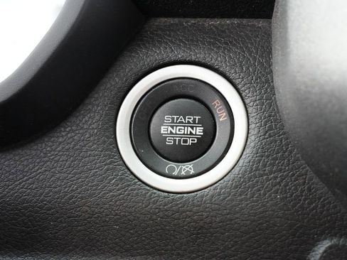 Used 2022 RAM 2500 Tradesman AWD/4WD image 13