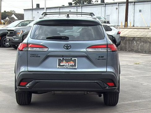 New 2026 Toyota Corolla Cross XSE image 6