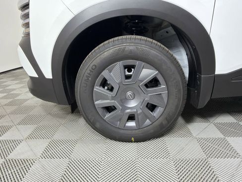 New 2026 Nissan Kicks S FWD image 10