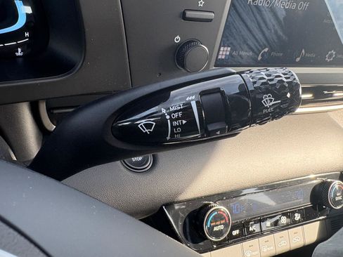New 2026 Hyundai Elantra Sport FWD image 23