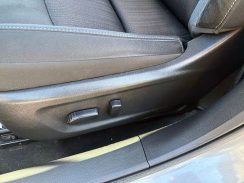 Used 2024 Nissan Altima 2.5 SV FWD image 16