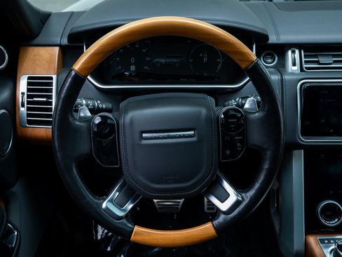 Used 2020 Land Rover Range Rover Autobiography AWD/4WD image 11