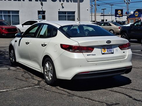 Used 2018 Kia Optima LX FWD image 3