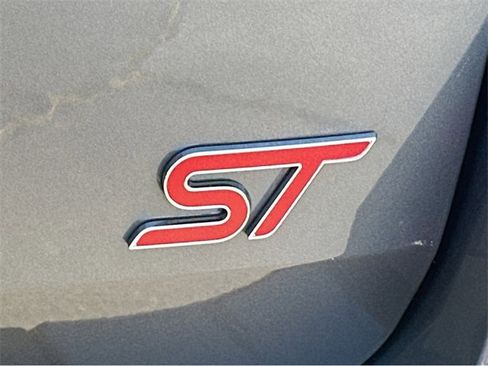 New 2025 Ford Explorer ST image 22