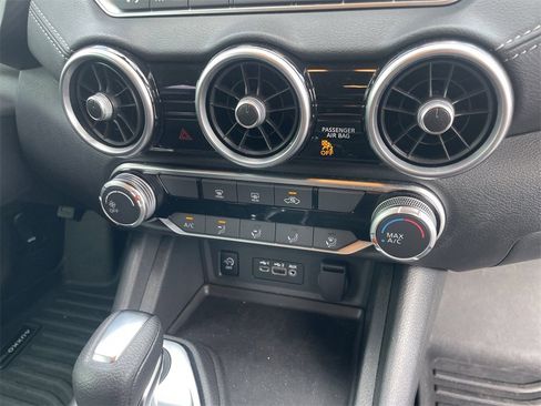 Used 2024 Nissan Sentra SV image 26