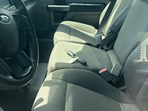 Used 2019 Ford F250 XLT AWD/4WD image 9