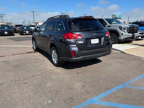 Used 2013 Subaru Outback 2.5i Premium AWD/4WD image 7