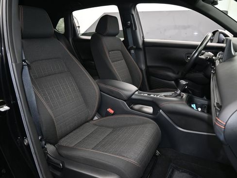 Used 2024 Honda HR-V Sport image 41