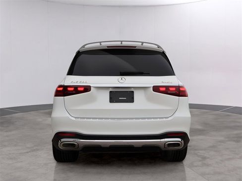 Certified 2025 Mercedes-Benz GLS 580 4MATIC image 6