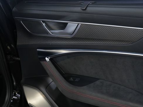 Used 2024 Audi RS 6 performance image 28