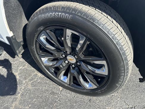 Used 2019 Chevrolet Silverado 1500 LT w/ Texas Edition image 8