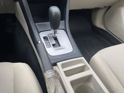 Used 2015 Subaru Crosstrek 2.0i Premium image 32