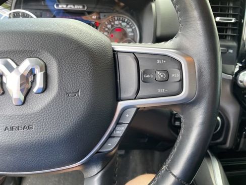 Used 2022 RAM 1500 Big Horn AWD/4WD image 22