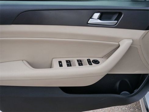 Used 2016 Hyundai Sonata Sport w/ Cargo Package image 16