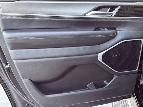 New 2026 Jeep Grand Wagoneer Limited image 19