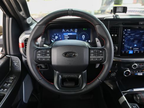 Used 2025 Ford F150 Raptor AWD/4WD image 22