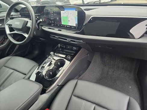 Used 2025 Audi A5 2.0T Premium w/ Convenience Package AWD/4WD image 10