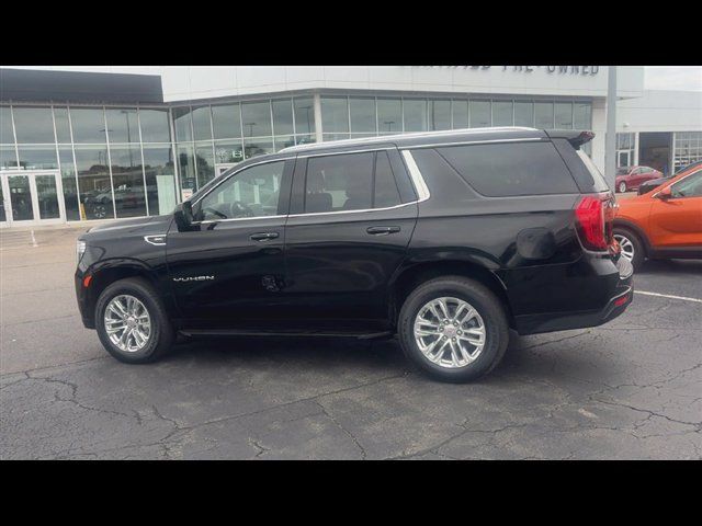 Used 2023 GMC Yukon SLE w/ Gmc Pro Safety Plus Package AWD/4WD image 6