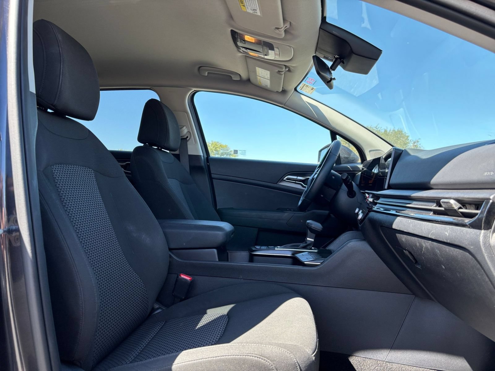 Used 2026 Kia Sportage LX FWD image 35