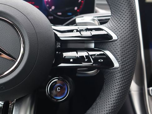 New 2025 Mercedes-Benz GLC 43 AMG 4MATIC image 20