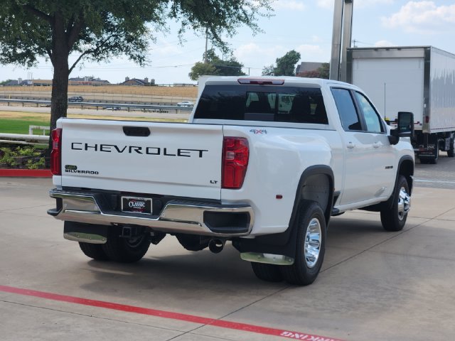 New 2026 Chevrolet Silverado 3500 LT w/ All Star Edition AWD/4WD image 15
