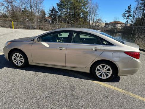 Used 2012 Hyundai Sonata GLS image 7
