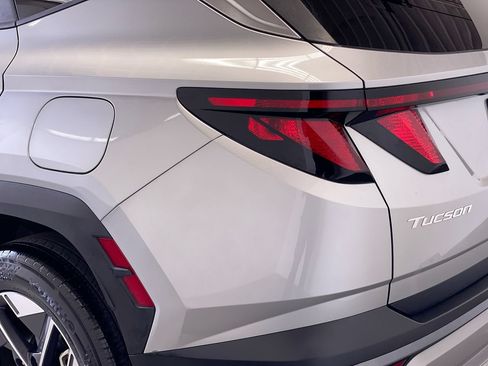 Used 2025 Hyundai Tucson SEL AWD/4WD image 9