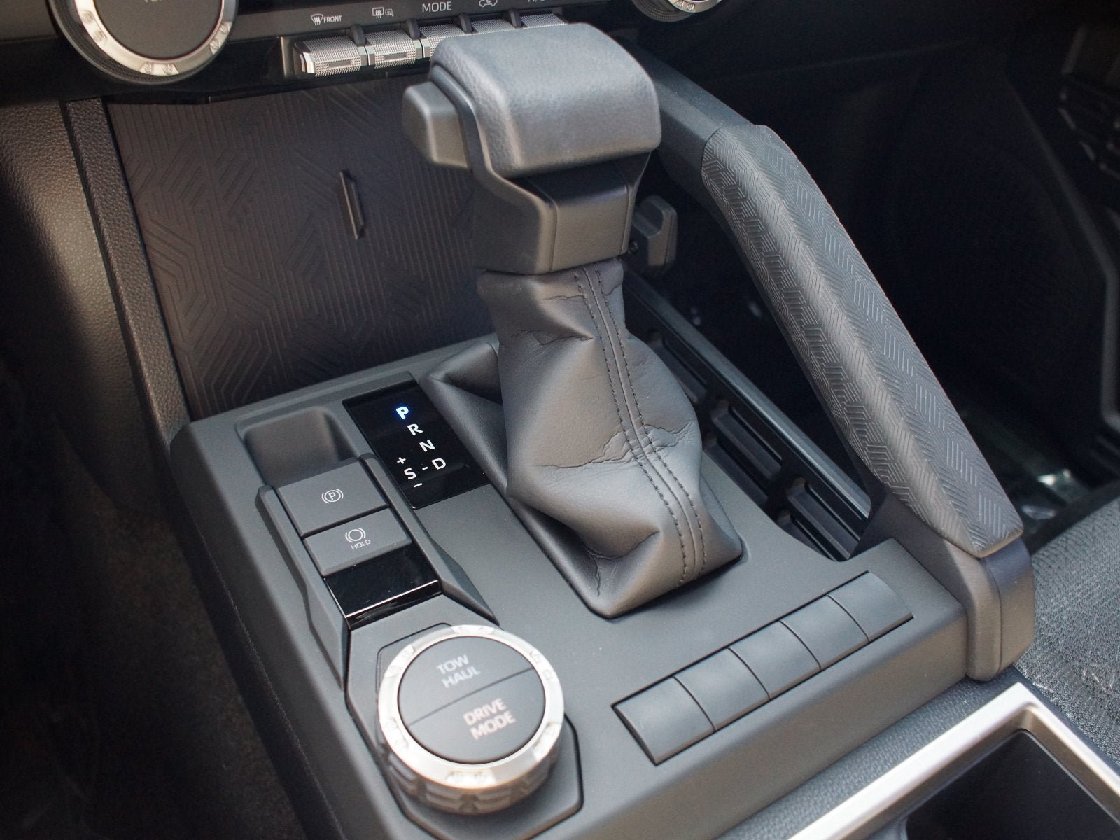 Used 2026 Toyota 4Runner SR5 RWD image 10