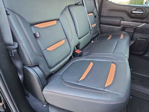 Used 2021 GMC Sierra 1500 AT4 image 21