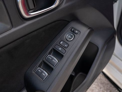 Used 2025 Honda Civic Type R image 11