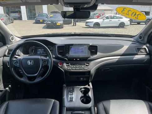 Used 2023 Honda Ridgeline RTL image 13