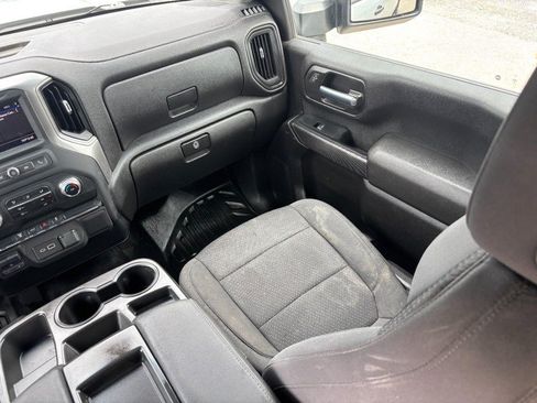 Used 2023 GMC Sierra 2500 Pro w/ Convenience Package AWD/4WD image 15
