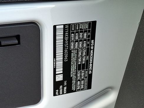 Used 2026 Mercedes-Benz Sprinter 2500 image 20