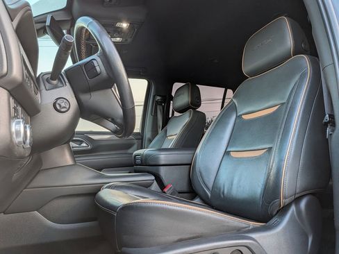 Used 2022 GMC Yukon AT4 AWD/4WD image 11