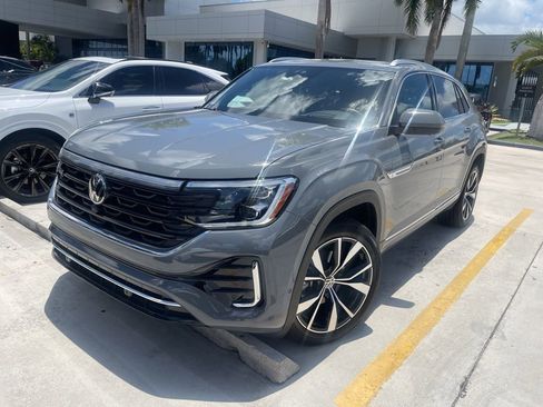 Used 2024 Volkswagen Atlas Cross Sport SEL Premium R-Line AWD/4WD image 5
