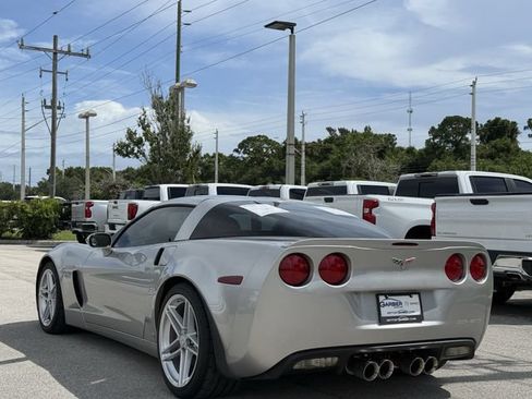 Used 2006 Chevrolet Corvette Z06 w/ Preferred Equipment Group RWD image 2